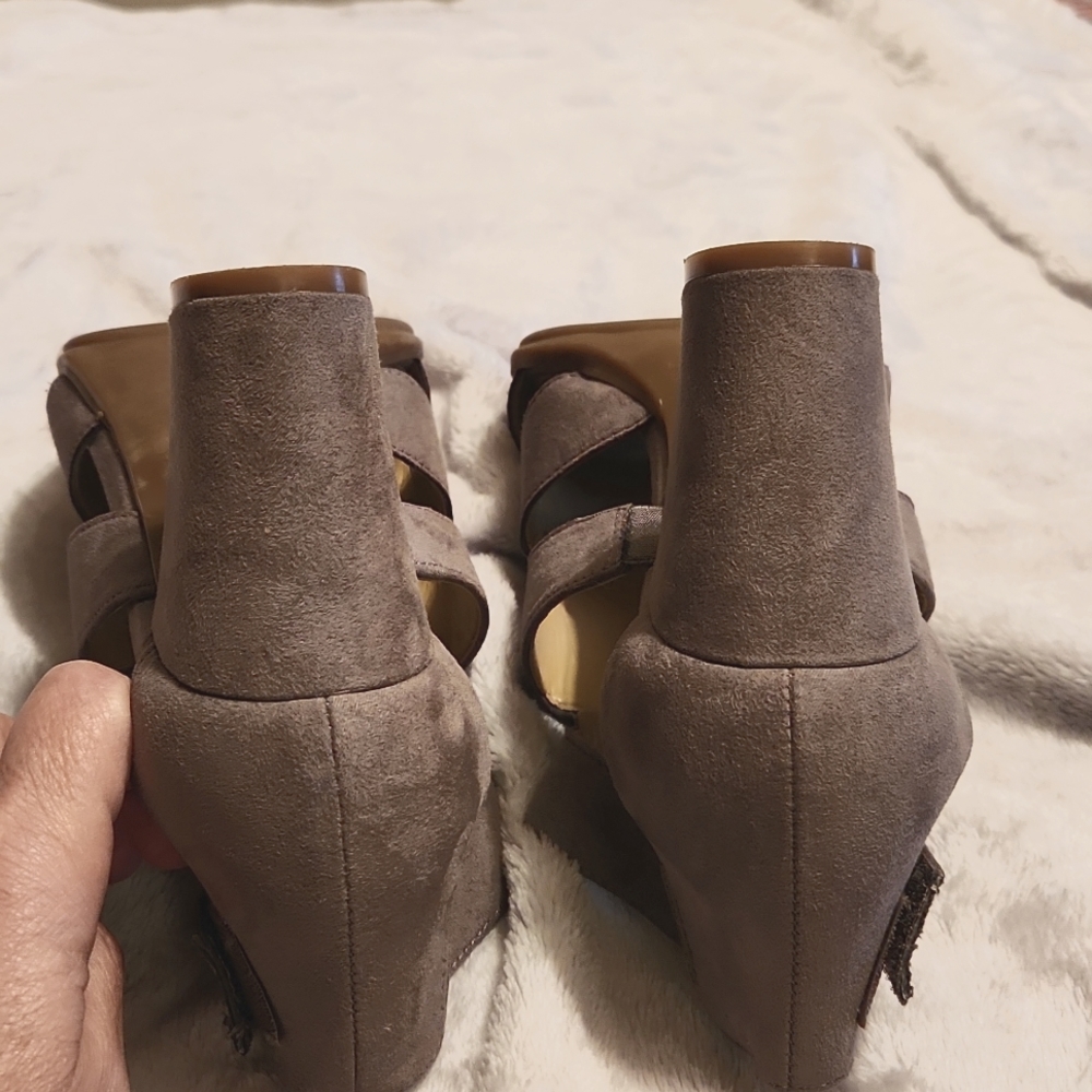 Naturalizer sandals - Picture 3 of 4